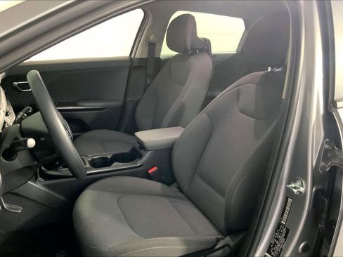 Used 2025 Kia K4 FWD image 22