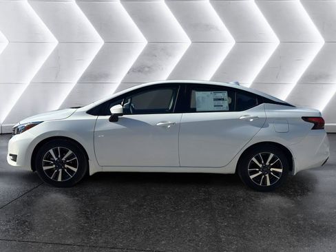 New 2025 Nissan Versa SV w/ Trunk Package image 5