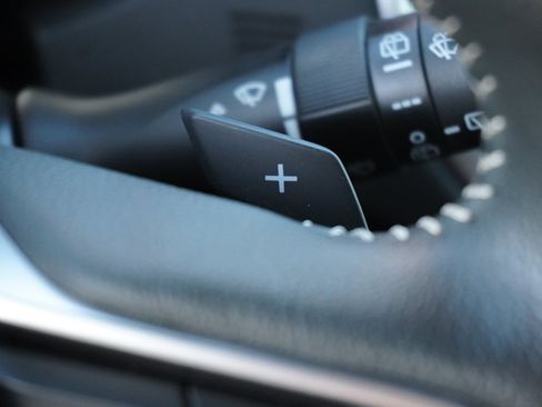 Used 2024 Subaru Forester Touring image 31