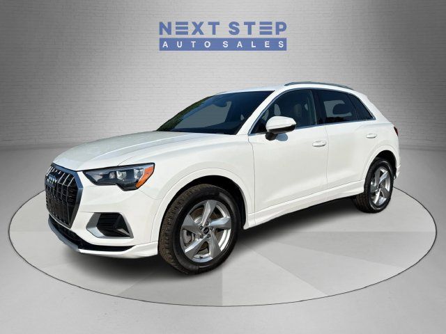 Used 2021 Audi Q3 2.0T Premium AWD/4WD image 3