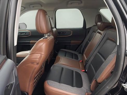 Used 2022 Ford Bronco Sport Outer Banks w/ Tech Package image 18