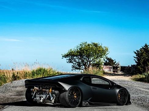 Used 2015 Lamborghini Huracan LP 610-4 AWD/4WD image 11