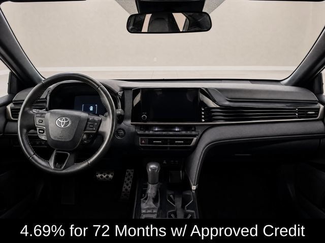 Used 2025 Toyota Camry SE FWD image 10