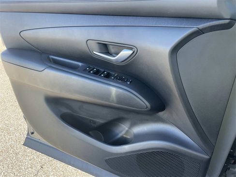 Used 2025 Hyundai Tucson SEL image 14