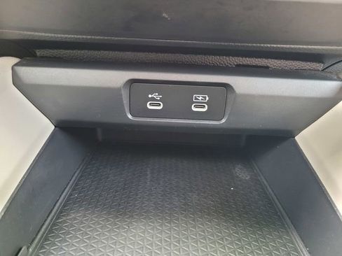 Certified 2024 Honda Accord EX image 26