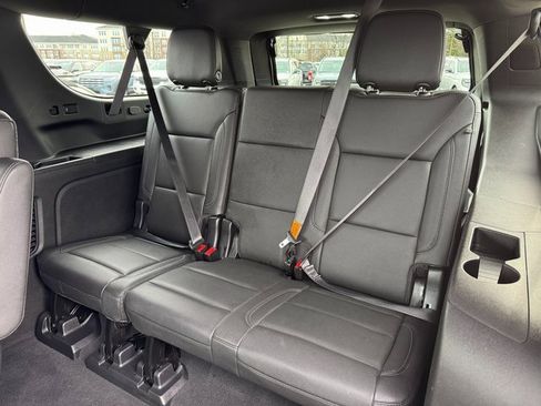 Used 2021 Chevrolet Suburban Z71 w/ Rear Media and Nav Package image 18