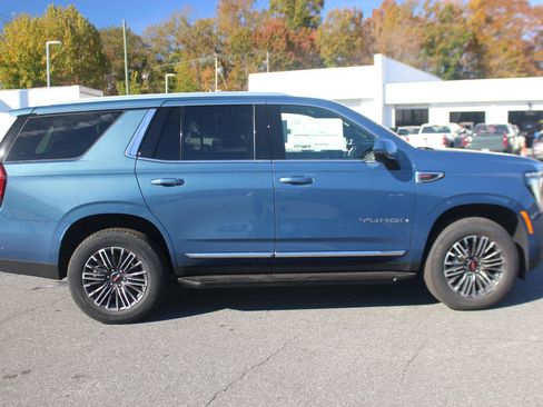 New 2026 GMC Yukon Elevation w/ LPO, Floor Liner Package image 8