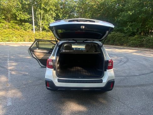 Used 2019 Subaru Outback 2.5i Premium AWD/4WD image 43