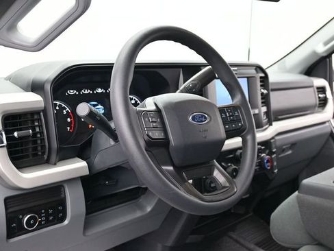Used 2025 Ford F350 XLT w/ FX4 Off-Road Package AWD/4WD image 14