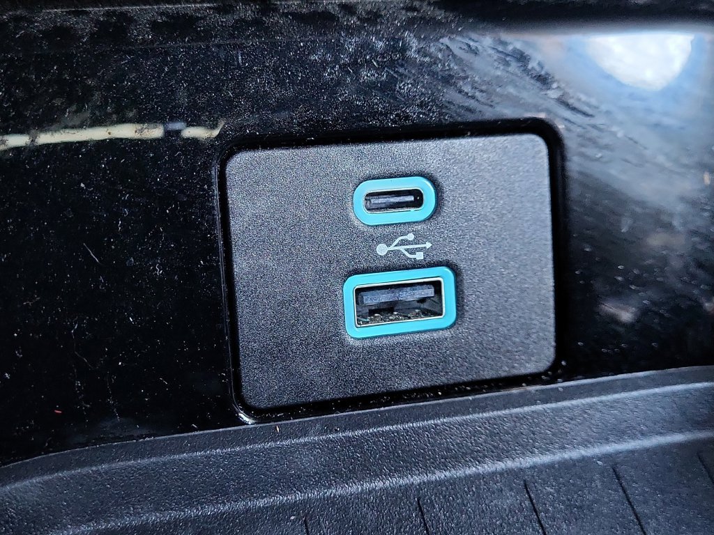 Used 2023 Ford Mustang Mach-E Premium AWD/4WD image 28