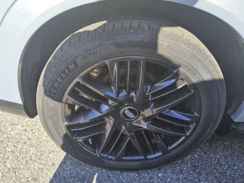 Used 2025 Cadillac Escalade IQ Sport 1 w/ LPO, ONYX Package AWD/4WD image 2