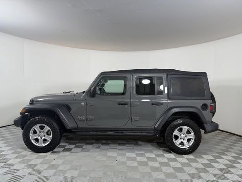 Used 2020 Jeep Wrangler Unlimited Sport S image 4