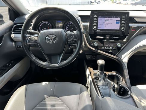 Used 2023 Toyota Camry SE FWD image 10