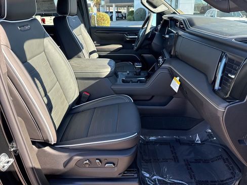 New 2026 GMC Sierra 1500 AT4X image 19