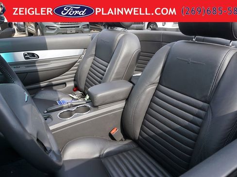 Used 2002 Ford Thunderbird RWD image 11