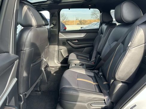 Certified 2024 MAZDA CX-90 Plug-In Hybrid w/ Premium Plus image 27