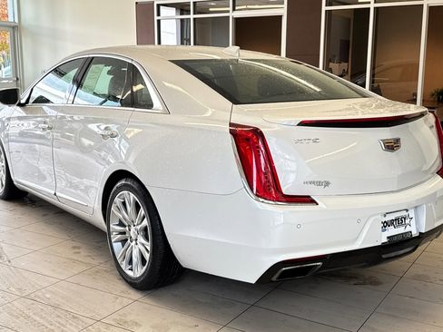 Used 2019 Cadillac XTS Luxury image 6