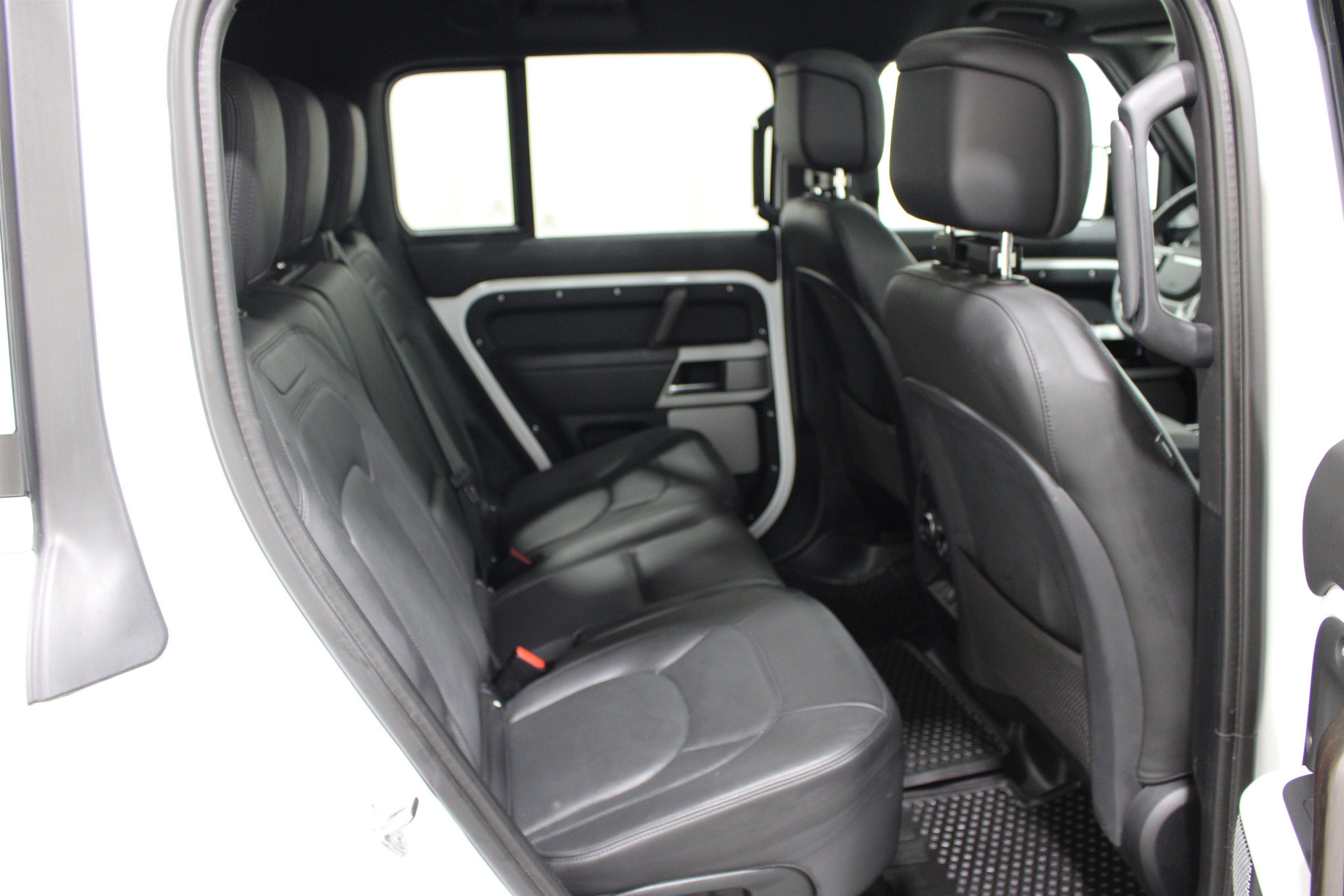 Used 2024 Land Rover Defender 130 S AWD/4WD image 23