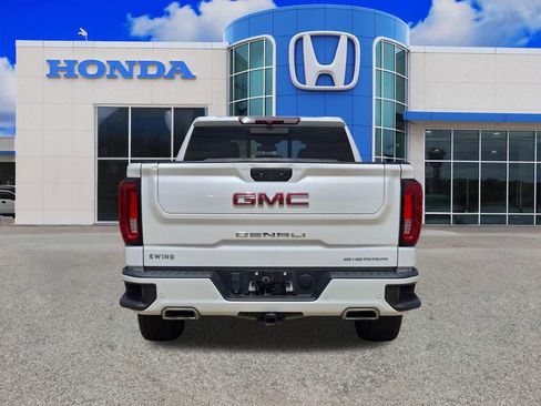 Used 2022 GMC Sierra 1500 Denali image 4