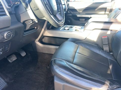 Used 2018 Ford Expedition XLT w/ Equipment Group 201A image 16