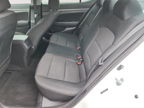 Used 2019 Hyundai Elantra SEL w/ Cargo Package FWD image 13