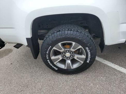 Used 2016 Chevrolet Colorado Z71 AWD/4WD image 5