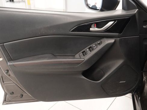 Used 2014 MAZDA MAZDA3 i Grand Touring FWD image 17