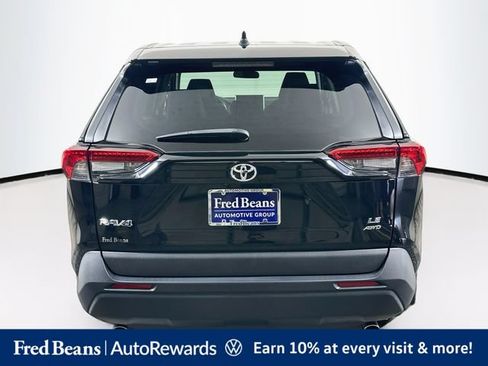 Used 2023 Toyota RAV4 LE AWD/4WD image 7