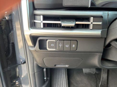 New 2026 Hyundai Santa Fe SE AWD/4WD image 18