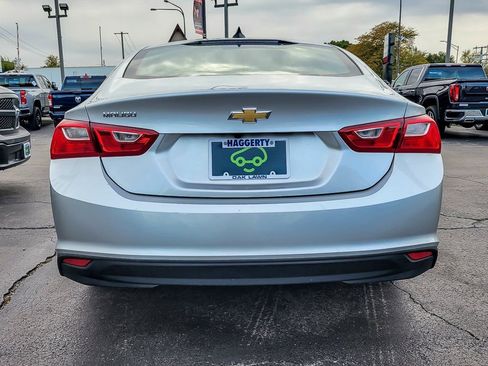 Certified 2022 Chevrolet Malibu LS image 5