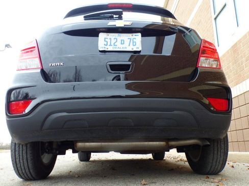 Used 2019 Chevrolet Trax LS image 23