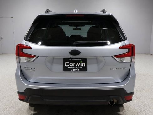 Used 2023 Subaru Forester Limited image 3