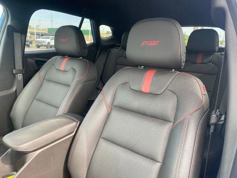 Used 2024 Chevrolet Trax RS FWD image 11