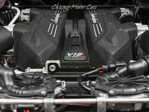 Used 2025 Lamborghini Revuelto AWD/4WD image 56