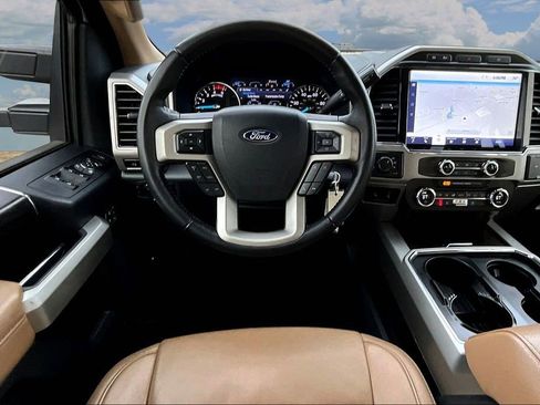 Used 2022 Ford F350 Lariat w/ Lariat Value Package image 11