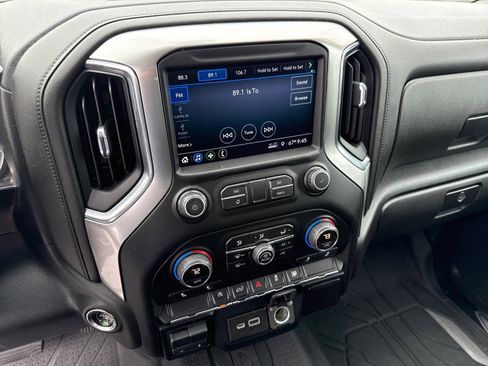 Used 2019 Chevrolet Silverado 1500 LT w/ All-Star Edition image 18