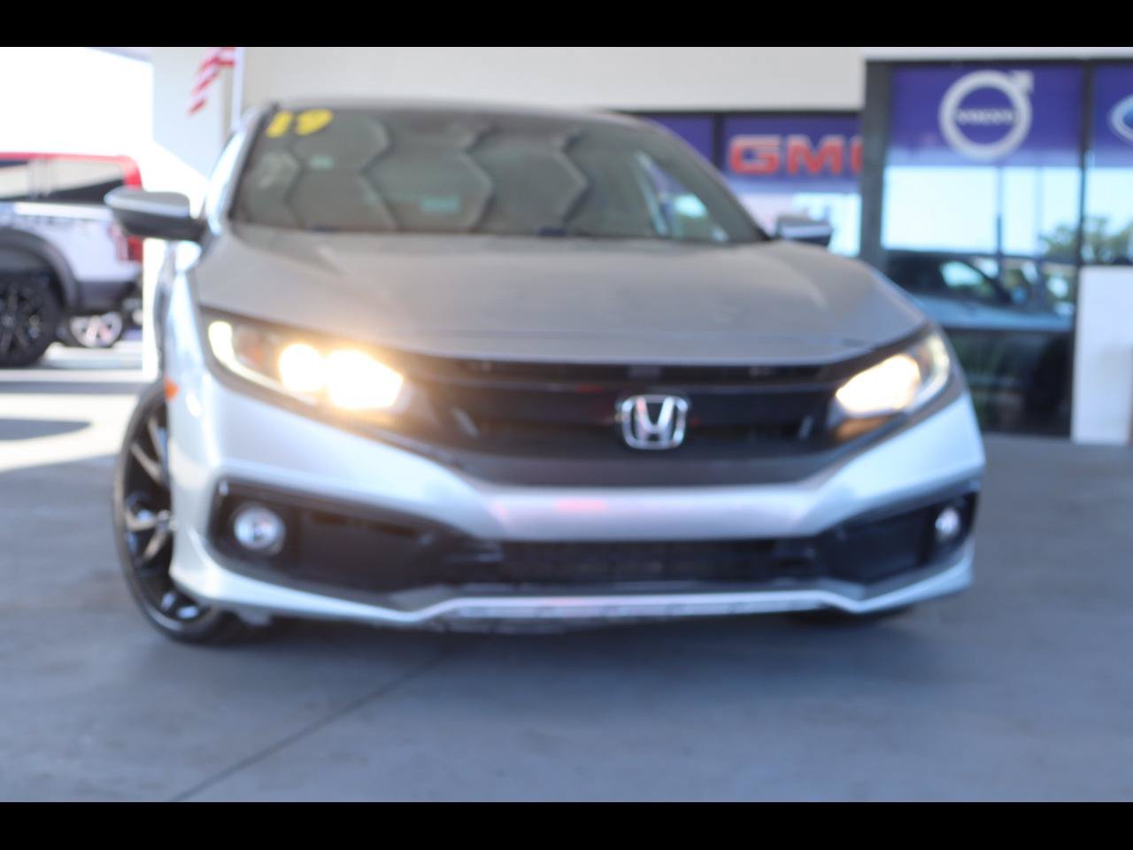 Used 2019 Honda Civic Sport image 1