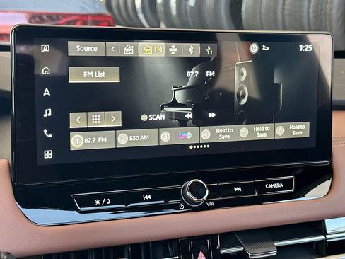 New 2025 Mitsubishi Outlander SEL image 16