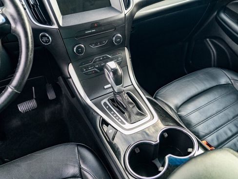 Used 2017 Ford Edge SEL w/ Canadian Touring Package image 17
