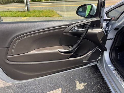Used 2017 Buick Cascada Premium FWD image 11