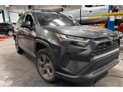 Used 2023 Toyota RAV4 LE image 2