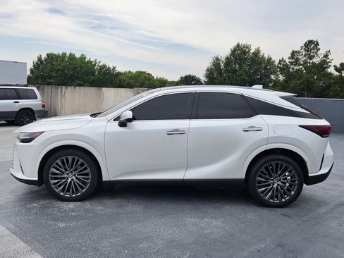 Used 2024 Lexus RX 350 FWD w/ Convenience Package image 2