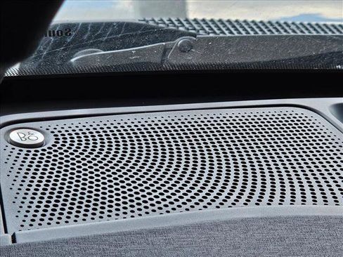 New 2025 Ford Bronco Badlands image 13