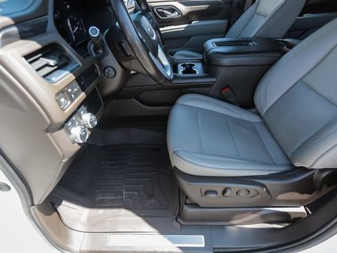 Used 2021 GMC Yukon SLT w/ SLT Premium Package AWD/4WD image 47