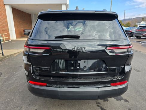 Used 2021 Jeep Grand Cherokee L Laredo image 6