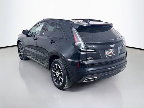 Used 2024 Cadillac XT4 Sport w/ Cold Weather Package image 6