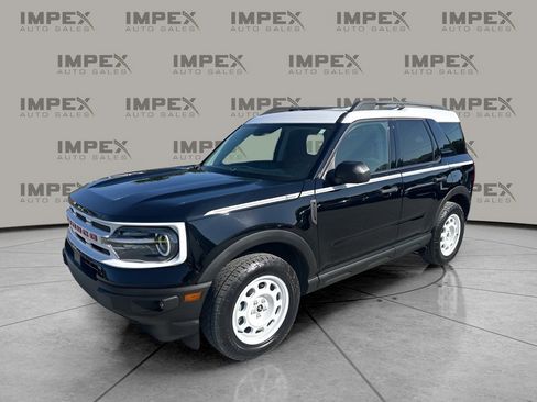 Used 2024 Ford Bronco Sport Heritage w/ Heritage Convenience Package image 1