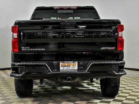 Used 2025 Chevrolet Silverado 1500 ZR2 w/ Technology Package AWD/4WD image 7