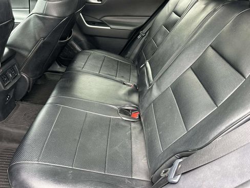 Used 2021 Toyota RAV4 XLE FWD image 20