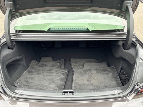 Used 2021 Volvo S90 T6 Inscription image 14